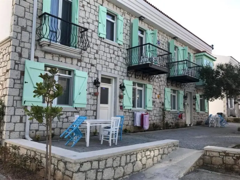 Zeytin Arası, satış alanı