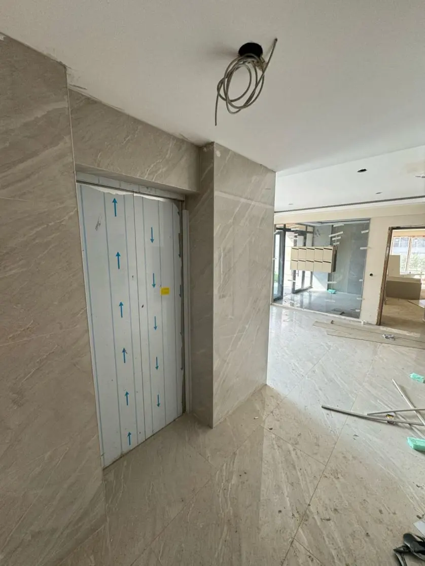 Luxera Nevbahar, salon görünümü